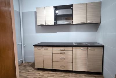 Apartament cu 3 camere decomandat în Drumul Taberei - 9