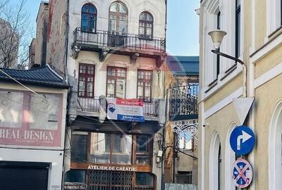Spațiu comercial, de 302 mp, în P-ța Unirii