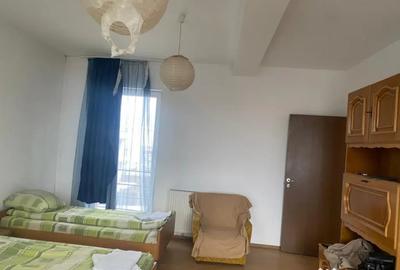 Apartament cu 3 camere decomandat în Mărăști