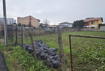 Teren de 1000 mp, în Palazu Mare - 2