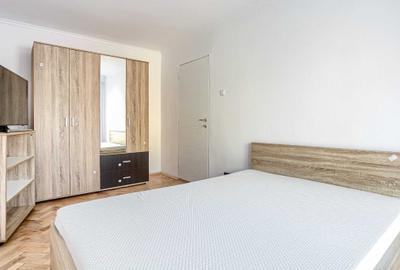 Apartament cu 3 camere decomandat în Exterior Vest - 1