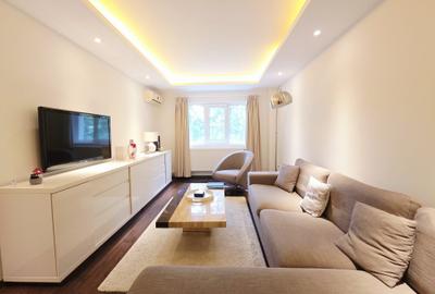 Apartament cu 3 camere decomandat în Micro 17