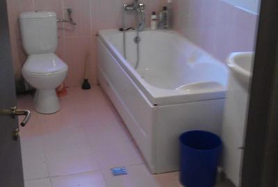 Apartament cu 3 camere decomandat în Florești - 5