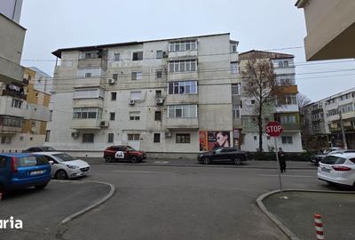 Apartament cu 3 camere în Orizont