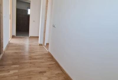 Casă cu 5 camere cu Teren 400 Mp în Adunații-Copăceni - 3