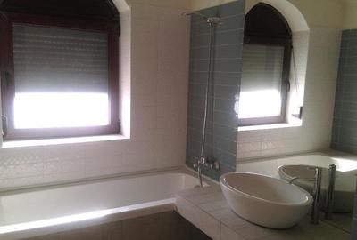 Casă cu 4 camere cu Canalizare în Corbeanca - 9