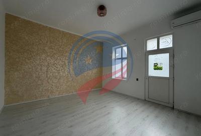 Spațiu comercial, de 25 mp, în Central