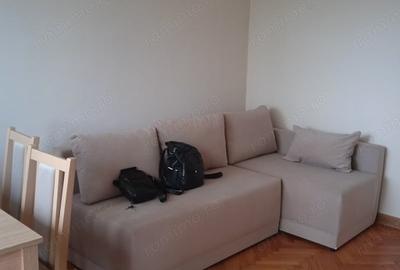 Apartament cu 2 camere nedecomandat în P-ța Doina