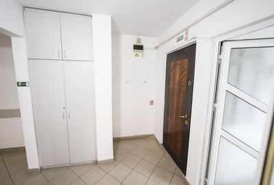Spațiu comercial, de 55.779998779297 mp, în Sărari - 12