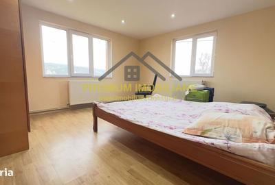 Casă cu 6 camere cu Teren 2500 Mp în Bogdănești - 20