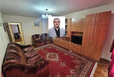Apartament cu 2 camere decomandat, mobilat în Micro IV