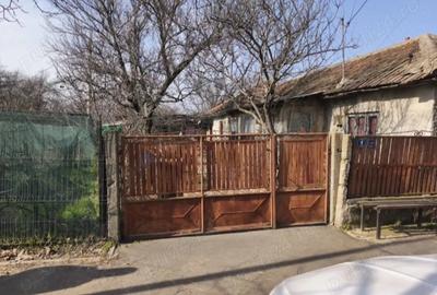 Casă cu Teren 322 Mp în Central