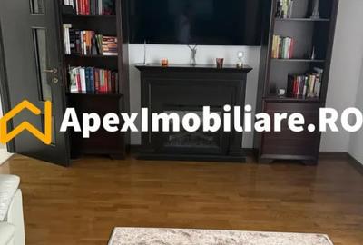 Apartament cu 4 camere decomandat în Titan