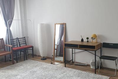 Apartament cu 3 camere decomandat în Turda