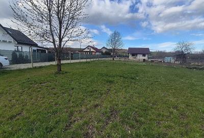 Teren de 565 mp, în Central - 4