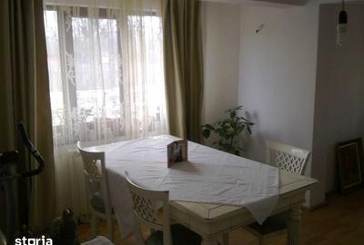 Casă cu 4 camere cu Teren 150 Mp în Bârnova
