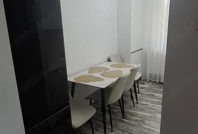 Apartament cu 2 camere decomandat în Orizont - 3