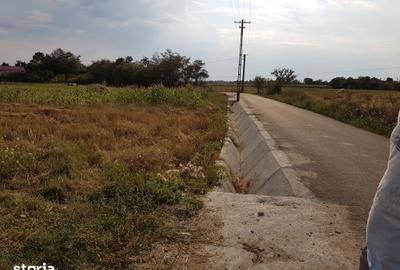 Teren de 8240 mp, în Galicea