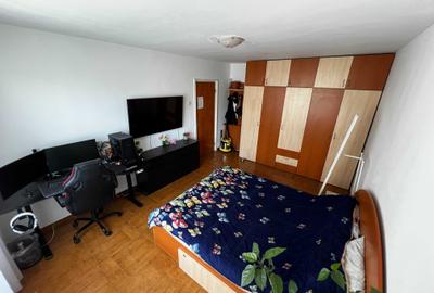 Apartament cu 2 camere semidecomandat în Titan