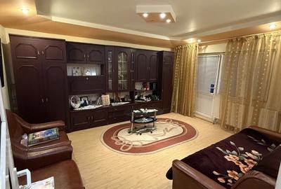 Apartament cu 3 camere decomandat în Nord