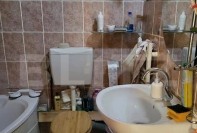 Casă cu 5 camere cu Piscina în Central - 2