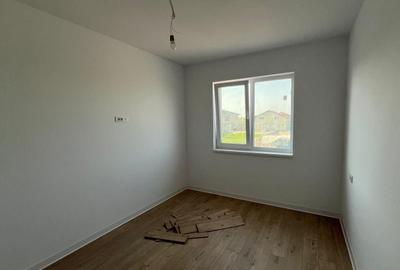 Duplex cu 5 camere cu Teren 300 Mp în Moșnița Nouă - 15