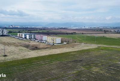 Spațiu comercial, în Vest