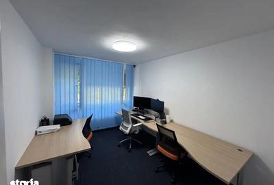 Spațiu comercial, de 47 mp, în Titan - 4