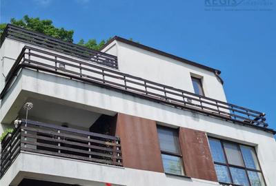 Apartament cu 3 camere decomandat, mobilat în Răcădău