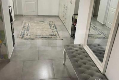 Apartament cu 3 camere decomandat în Central - 2