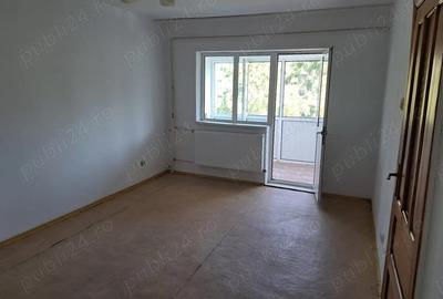 Apartament cu 2 camere decomandat în Piața Nouă - 4