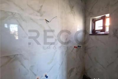 Casă cu 3 camere cu Teren 350 Mp în Borș - 10