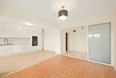 Apartament cu 3 camere decomandat în Barieră - 2