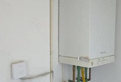 Apartament cu 3 camere decomandat în Independenței