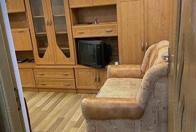 Garsonieră decomandată în Central - 8