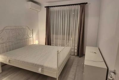 Apartament cu 2 camere decomandat, mobilat în Central