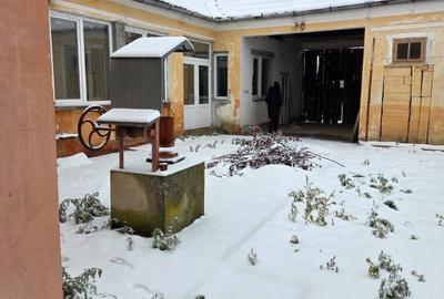 Casă cu 4 camere în Chesinț - 3
