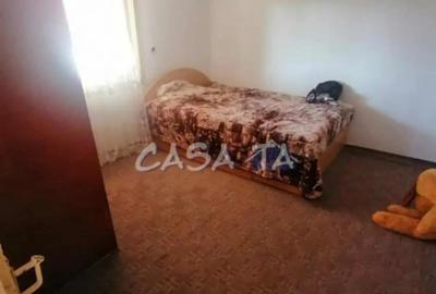 Casă cu 3 camere cu Teren 8567 Mp în Bumbești-Pițic - 10