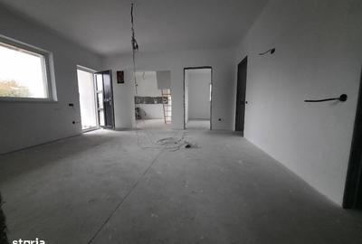 Casă cu 4 camere în Joița - 11