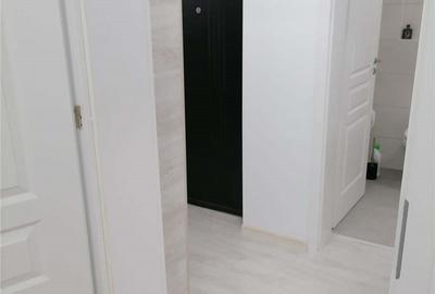 Apartament cu 2 camere decomandat în Giroc - 1