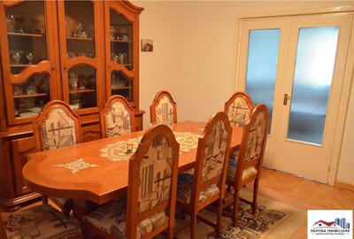 Apartament 3 Camere de Inchiriat Zona Aleea Carpati - 4