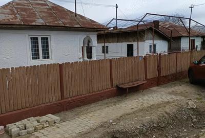 Casa de vanzare - 1
