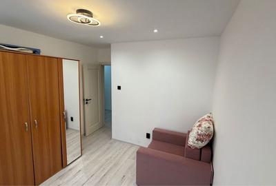 Apartament cu 3 camere decomandat în Exterior Vest - 2