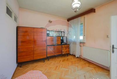 Casă cu 5 camere cu Canalizare în Iosia - 13