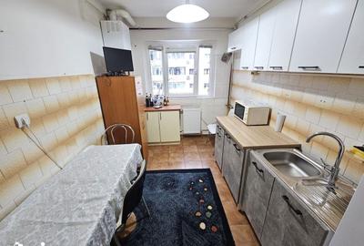 Apartament cu 3 camere semidecomandat, mobilat în Obor - 5