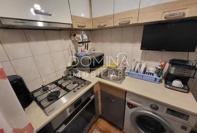 Pre? bun! Garsoniera gata de locuit in zona 9 Mai - 3