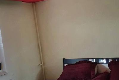 Apartament cu 3 camere decomandat în Central - 1