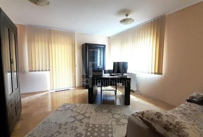 Casă individuală cu 4 camere cu Canalizare în Central - 4