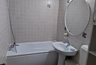 Se vinde apartament 2 camere semidecomandat - 2