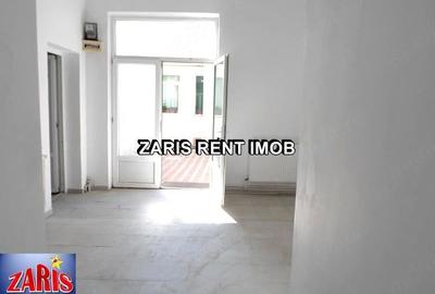 Spațiu comercial, de 130 mp, în Central